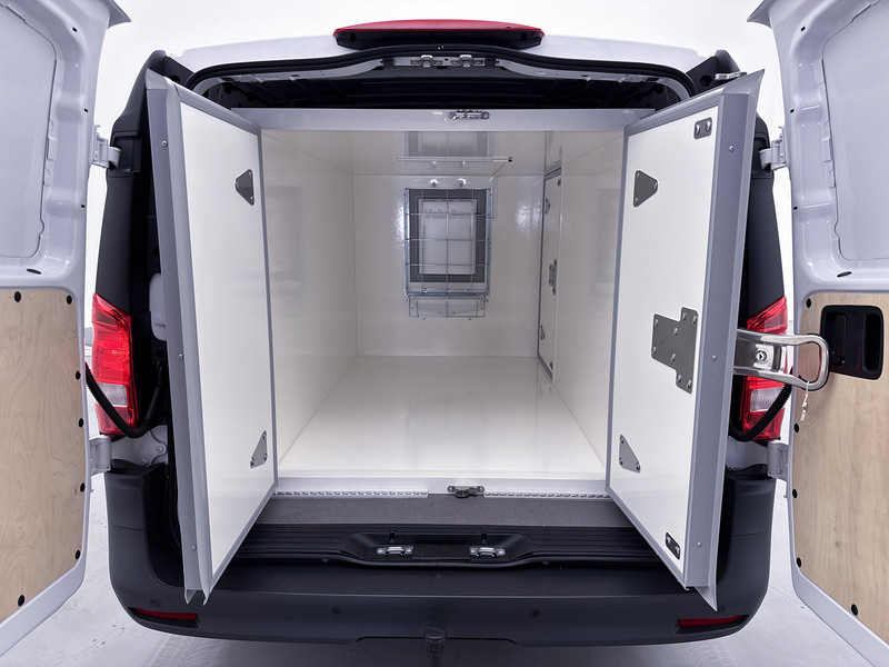 Mercedes-Benz Vito 116 CDI L2 Pro Vebabox koeling Trekhaak Multibeam LED Betimmering Achteruitrijcamera met Parkeersensoren - فان: صورة 4 Mercedes-Benz Vito 116 CDI L2 Pro Vebabox koeling Trekhaak Multibeam LED Betimmering Achteruitrijcamera met Parkeersensoren - فان: صورة 4