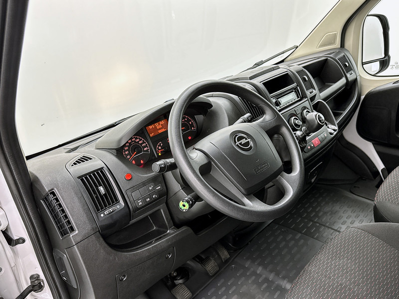 Opel Movano 2.2D 140pk Bakwagen met Laadklep Achteruitrijcamera Cruise Control Meubelbak - شاحنة مغلقة الصندوق: صورة 4 Opel Movano 2.2D 140pk Bakwagen met Laadklep Achteruitrijcamera Cruise Control Meubelbak - شاحنة مغلقة الصندوق: صورة 4