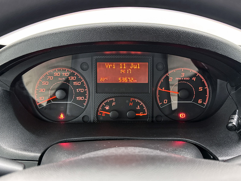 Opel Movano 2.2D 140pk Meubelbak Bakwagen met Laadklep D'hollandia Achteruitrijcamera Cruise Control - شاحنة مغلقة الصندوق: صورة 5 Opel Movano 2.2D 140pk Meubelbak Bakwagen met Laadklep D'hollandia Achteruitrijcamera Cruise Control - شاحنة مغلقة الصندوق: صورة 5