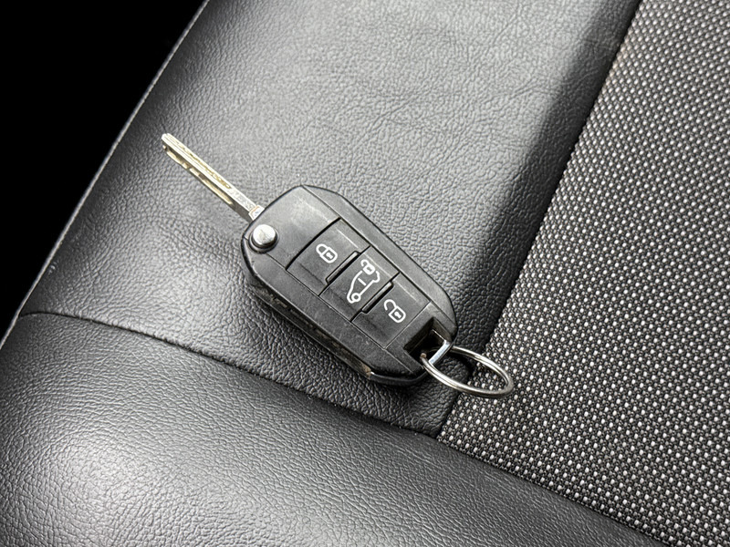 فان المدمجة Opel Vivaro 2.0 CDTI L2H1 150pk Edition Imperiaal Cruise Control Betimmering: صورة 10
