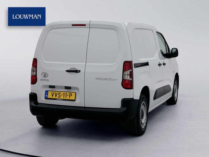 Toyota PROACE CITY 1.5 D-4D Live Navigatie Cruise Control - فان المدمجة: صورة 2 Toyota PROACE CITY 1.5 D-4D Live Navigatie Cruise Control - فان المدمجة: صورة 2