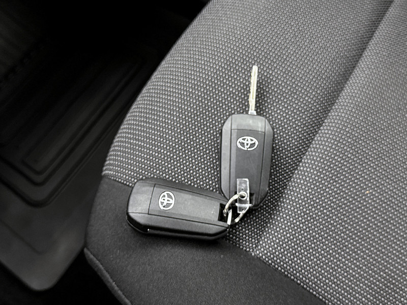 فان المدمجة Toyota PROACE CITY 1.5 D-4D Live Navigatiesysteem Betimmering Fabrieksgarantie Cruise control: صورة 9