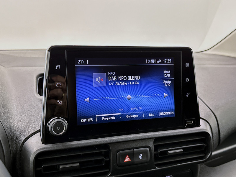 فان المدمجة Toyota PROACE CITY 1.5 D-4D Live Navigatiesysteem Betimmering Fabrieksgarantie Cruise control: صورة 6