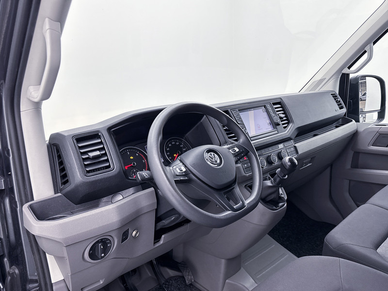 Volkswagen Crafter 30 2.0 TDI L3H3 Navigatie Achteruitrijcamera Betimmering Cruise Control - فان المدمجة: صورة 5 Volkswagen Crafter 30 2.0 TDI L3H3 Navigatie Achteruitrijcamera Betimmering Cruise Control - فان المدمجة: صورة 5
