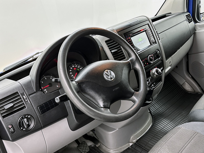 Volkswagen Crafter 35 2.0 TDI L1H1 2x schuifdeur Inrichting Lucht geveerde stoel Cruise control Airco - فان: صورة 4 Volkswagen Crafter 35 2.0 TDI L1H1 2x schuifdeur Inrichting Lucht geveerde stoel Cruise control Airco - فان: صورة 4