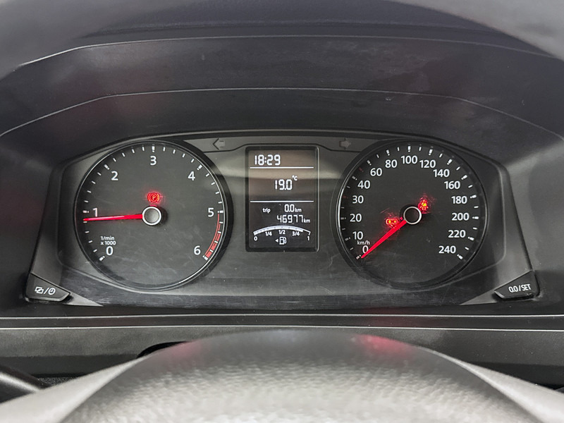 Volkswagen Transporter 2.0 TDI L1H1 Imperiaal Cruise control Airco Betimmering - فان المدمجة: صورة 5 Volkswagen Transporter 2.0 TDI L1H1 Imperiaal Cruise control Airco Betimmering - فان المدمجة: صورة 5