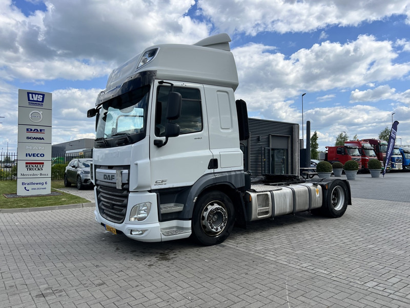 DAF CF 440 4x2 trekker Hydraulic - وحدة جر: صورة 1 DAF CF 440 4x2 trekker Hydraulic - وحدة جر: صورة 1