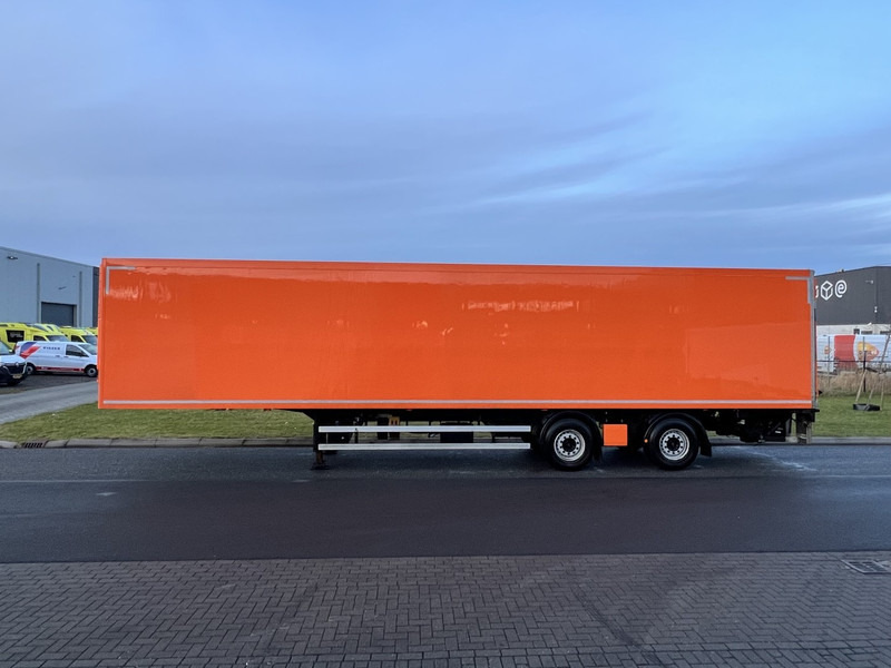 Krone 2- Assige Koeltrailer Carrier / laadklep / stuuras tridec - نصف مقطورة مُبرِّدة: صورة 2 Krone 2- Assige Koeltrailer Carrier / laadklep / stuuras tridec - نصف مقطورة مُبرِّدة: صورة 2