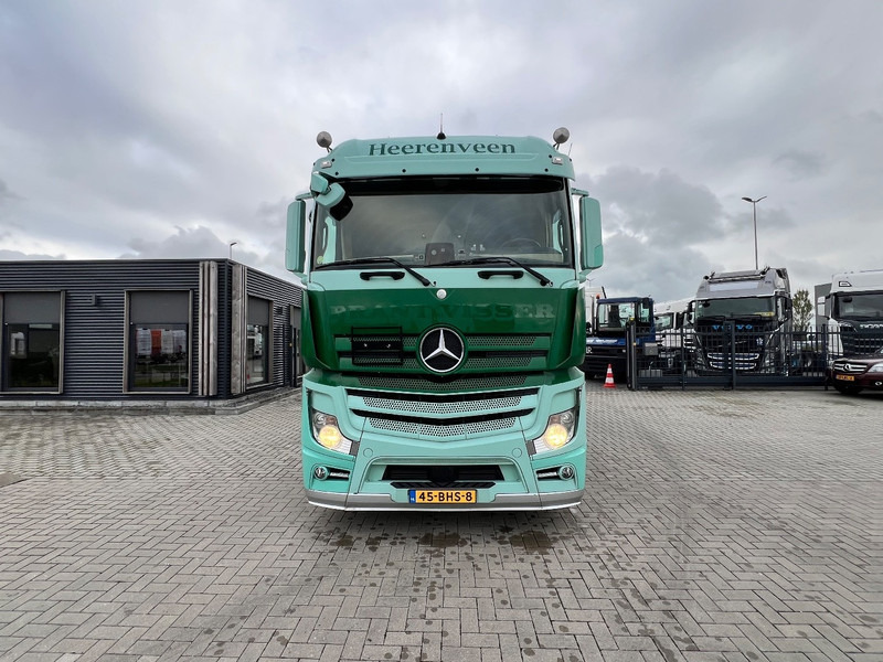 Mercedes-Benz Actros 2745 6x2 bakwagen Schuifzeilen - شاحنة ستارة: صورة 4 Mercedes-Benz Actros 2745 6x2 bakwagen Schuifzeilen - شاحنة ستارة: صورة 4