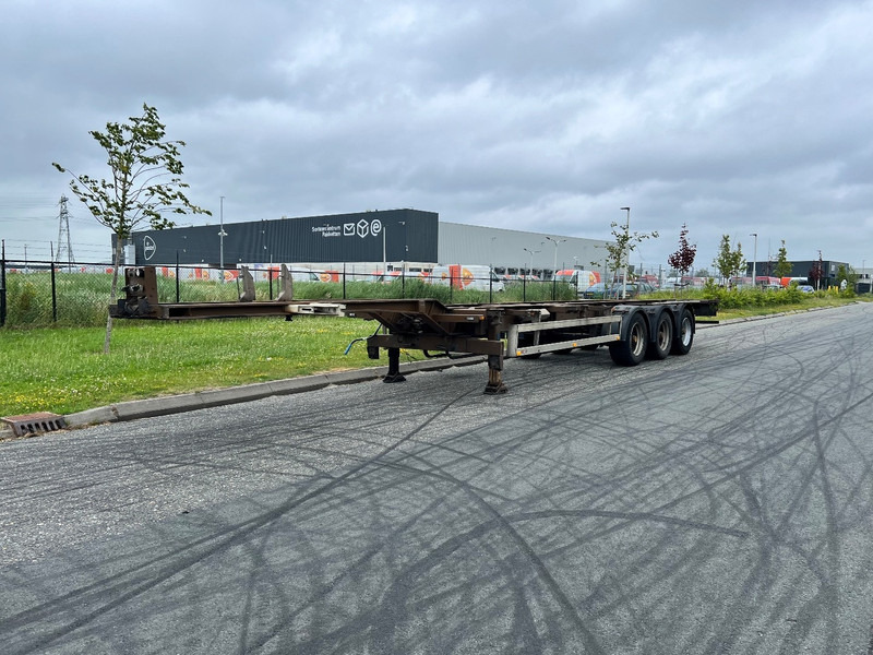 Pacton Container chassis 3- Axle TXC339 / - نصف مقطورة لنقل الحاويات: صورة 1 Pacton Container chassis 3- Axle TXC339 / - نصف مقطورة لنقل الحاويات: صورة 1