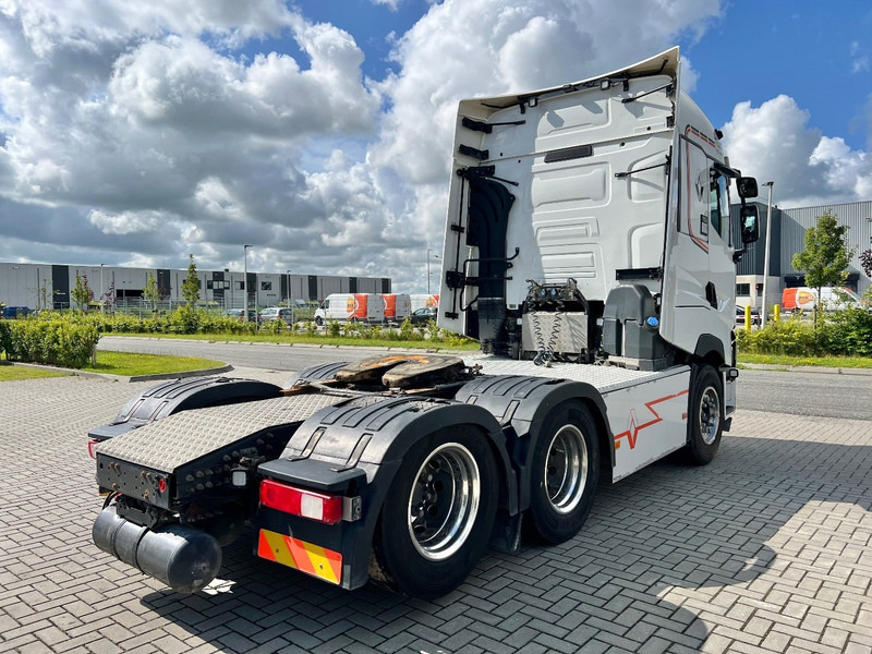 Renault T520 6x2 T-HIGH Trekker Only 481.500km / Hydraulic - وحدة جر: صورة 5 Renault T520 6x2 T-HIGH Trekker Only 481.500km / Hydraulic - وحدة جر: صورة 5