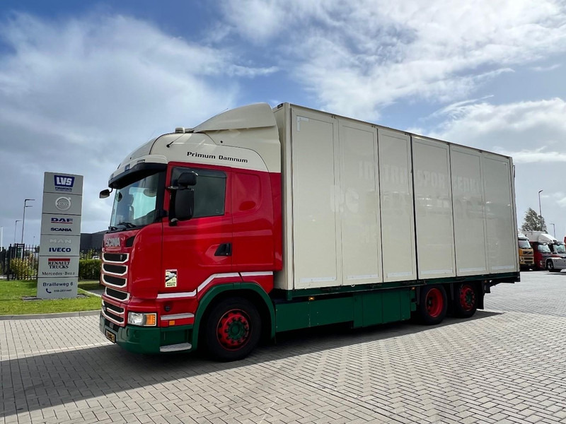 Scania R450 6x2 Highline bakwagen Retarder / Standclma / Full Air / zijdeuren - شاحنة مقفلة: صورة 1 Scania R450 6x2 Highline bakwagen Retarder / Standclma / Full Air / zijdeuren - شاحنة مقفلة: صورة 1