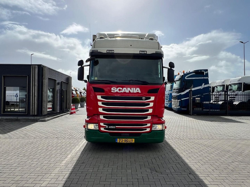 Scania R450 6x2 Highline bakwagen Retarder / Standclma / Full Air / zijdeuren - شاحنة مقفلة: صورة 2 Scania R450 6x2 Highline bakwagen Retarder / Standclma / Full Air / zijdeuren - شاحنة مقفلة: صورة 2