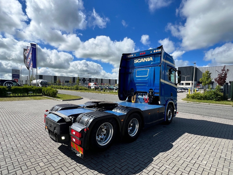 Scania R500 NGS 6x2 Trekker Retarder / Full Air / Special interior - وحدة جر: صورة 5 Scania R500 NGS 6x2 Trekker Retarder / Full Air / Special interior - وحدة جر: صورة 5