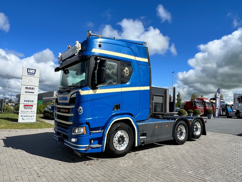 Scania R500 NGS 6x2 Trekker Retarder / Full Air / Special interior - وحدة جر: صورة 1 Scania R500 NGS 6x2 Trekker Retarder / Full Air / Special interior - وحدة جر: صورة 1