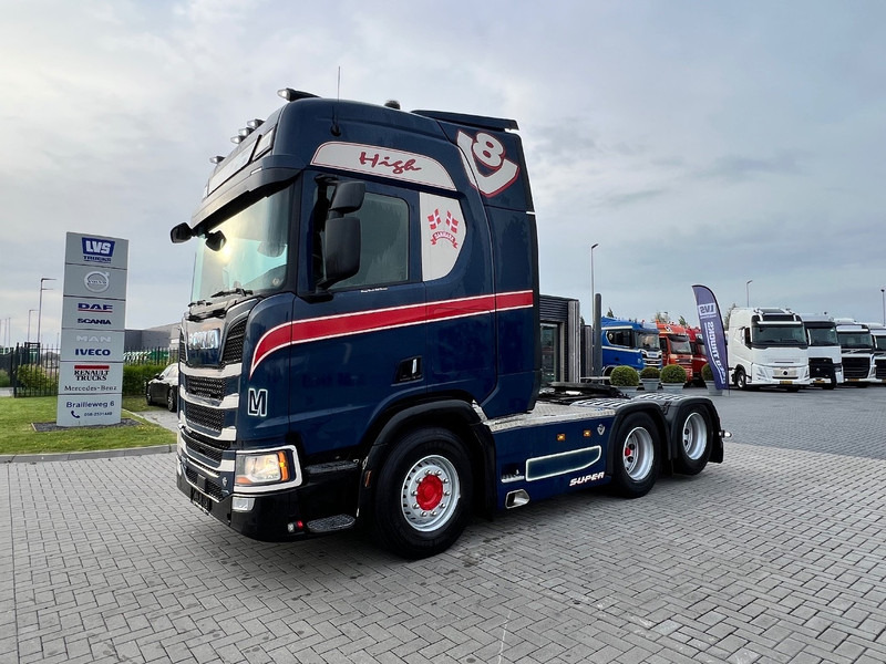 Scania R520 V8 6x2 Trekker WB 295 / Hydraulic / Full Air / Double Boogie - وحدة جر: صورة 1 Scania R520 V8 6x2 Trekker WB 295 / Hydraulic / Full Air / Double Boogie - وحدة جر: صورة 1