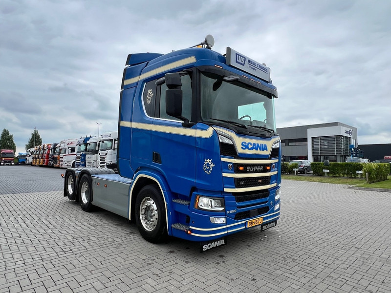 Scania R580 V8 6x2 trekker Retarder / Hydraulic / ADR / Full Air - وحدة جر: صورة 3 Scania R580 V8 6x2 trekker Retarder / Hydraulic / ADR / Full Air - وحدة جر: صورة 3