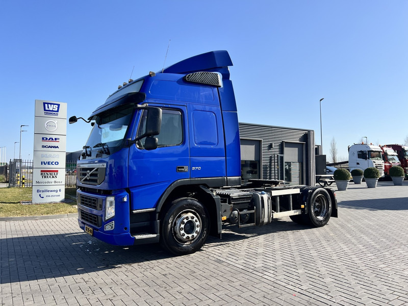 Volvo FM 370 4x2 trekker Globetrotter / Euro 5 /NEW TUV - وحدة جر: صورة 1 Volvo FM 370 4x2 trekker Globetrotter / Euro 5 /NEW TUV - وحدة جر: صورة 1