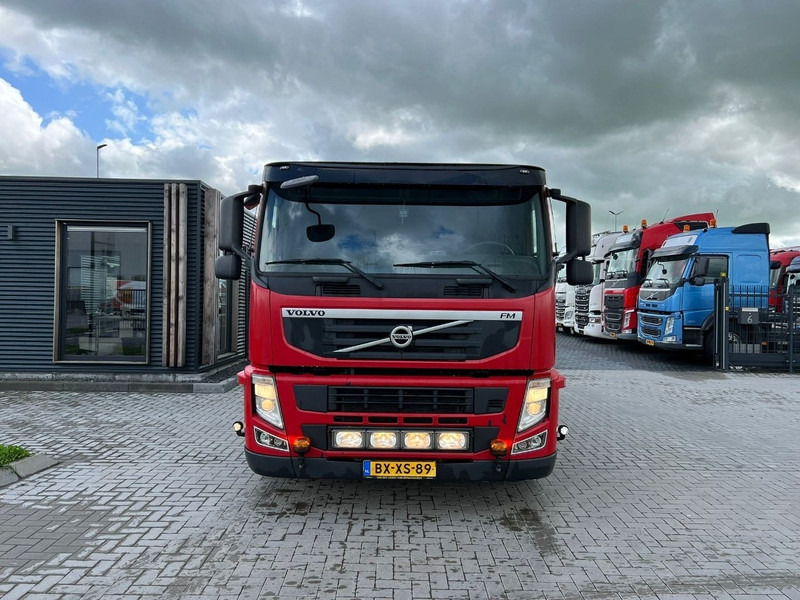 Volvo FM 500 8x4 trekker EEV / Euro 5 / 150.000kg !- Retarder - وحدة جر: صورة 2 Volvo FM 500 8x4 trekker EEV / Euro 5 / 150.000kg !- Retarder - وحدة جر: صورة 2