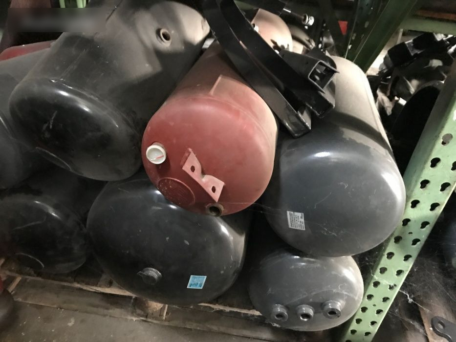 Butelii camion din dezmembrari DAF - أجزاء الفرامل - شاحنة: صورة 4 Butelii camion din dezmembrari DAF - أجزاء الفرامل - شاحنة: صورة 4