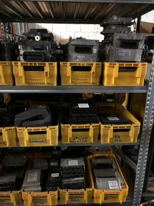 Calculator motor 20995620 Volvo FH12 truck - وحدة تحكم الكتروني - شاحنة: صورة 1 Calculator motor 20995620 Volvo FH12 truck - وحدة تحكم الكتروني - شاحنة: صورة 1