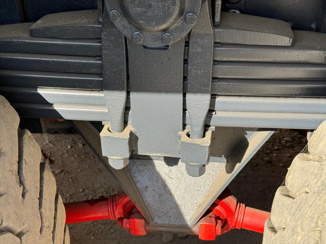 DAF 8x4 CF 85.430S XF85 : Clima AC : Euro 3 : REZVIZUIT COMPLET - شاحنة: صورة 5 DAF 8x4 CF 85.430S XF85 : Clima AC : Euro 3 : REZVIZUIT COMPLET - شاحنة: صورة 5