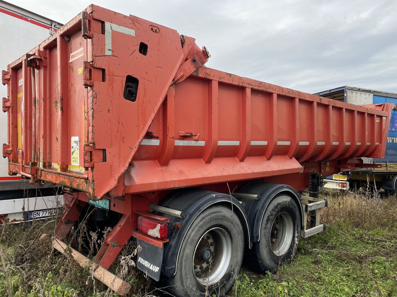 Fruehauf Semiremorca basculabila Aluminiu Agregate PV 6.28 T /// 2 PIECE - قلابة نصف مقطورة نصف مقطورة قلابة: صورة 2 Fruehauf Semiremorca basculabila Aluminiu Agregate PV 6.28 T /// 2 PIECE - قلابة نصف مقطورة نصف مقطورة قلابة: صورة 2
