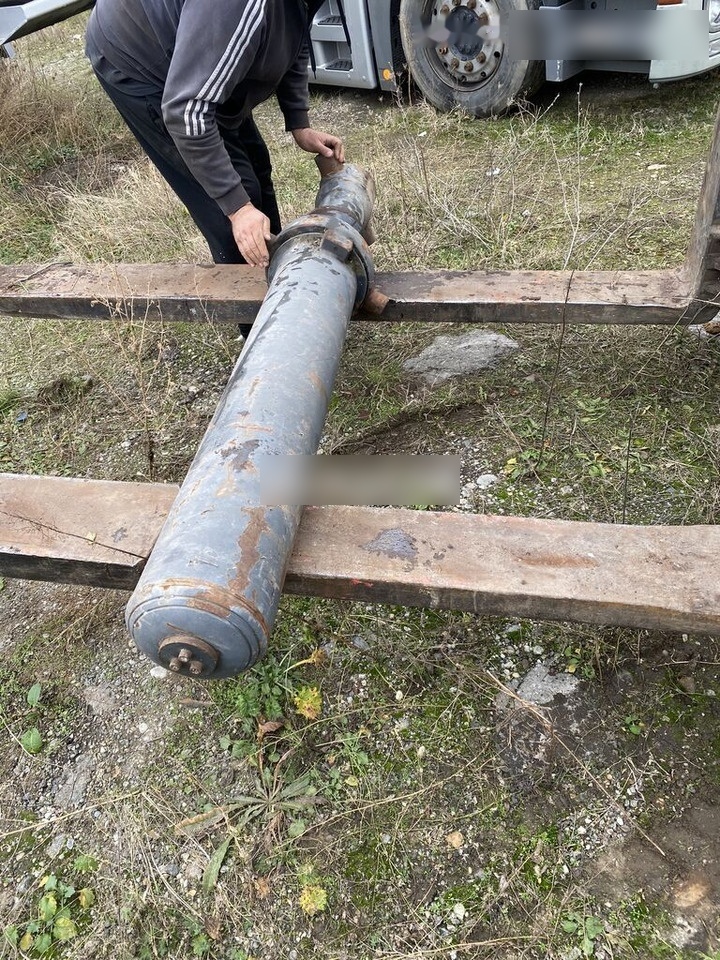 Hyva CILINDRU BASCULARE semiremorca bascula 1.7 m - اسطوانة هيدروليكية - عربة مقطورة: صورة 2 Hyva CILINDRU BASCULARE semiremorca bascula 1.7 m - اسطوانة هيدروليكية - عربة مقطورة: صورة 2