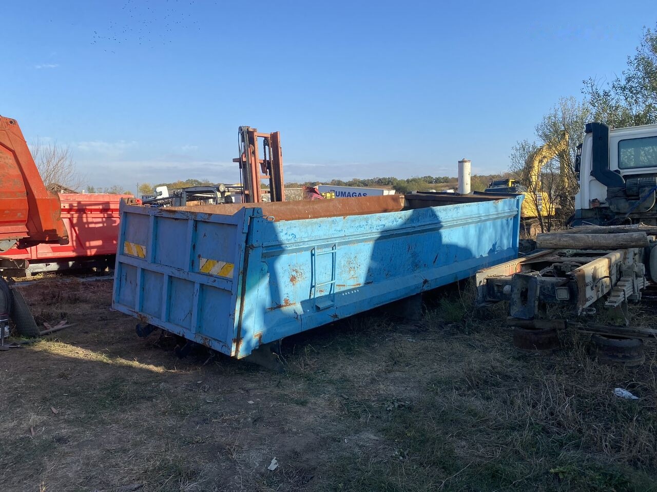 Hyva bena originala DAF 8x4 cu semisasiu si cilindru basculare - صنوق قلاب: صورة 2 Hyva bena originala DAF 8x4 cu semisasiu si cilindru basculare - صنوق قلاب: صورة 2