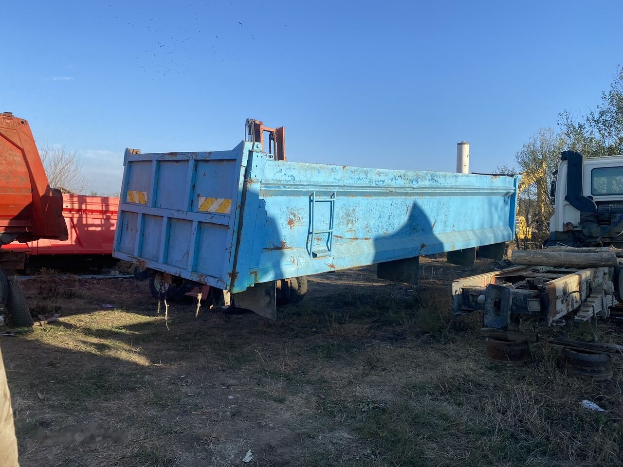 Hyva bena originala DAF 8x4 cu semisasiu si cilindru basculare - صنوق قلاب: صورة 3 Hyva bena originala DAF 8x4 cu semisasiu si cilindru basculare - صنوق قلاب: صورة 3