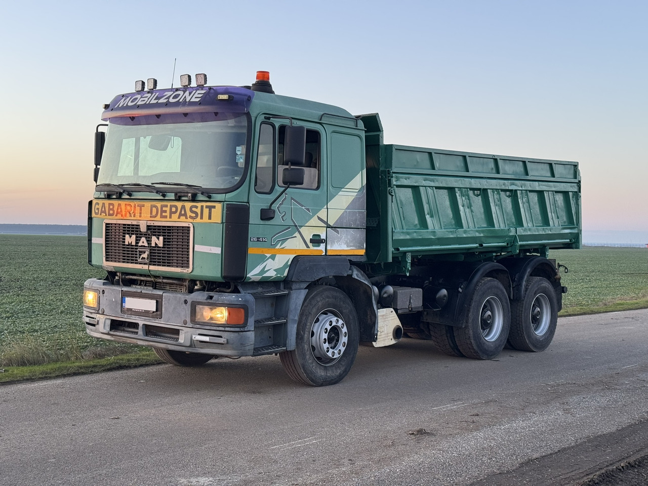 MAN 26 414 6x4 KIPPER L2000 Euro3 Manual Injection Pomp - شاحنة: صورة 5 MAN 26 414 6x4 KIPPER L2000 Euro3 Manual Injection Pomp - شاحنة: صورة 5