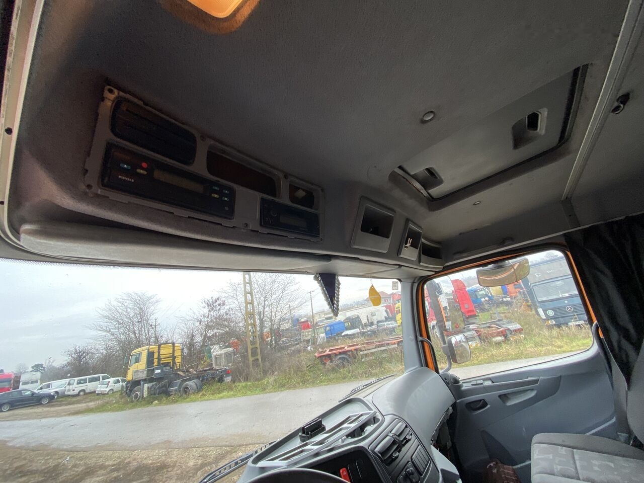 Mercedes-Benz Axor MP2 1843 Mercedes-Benz Axor MP2 1843: صورة 11