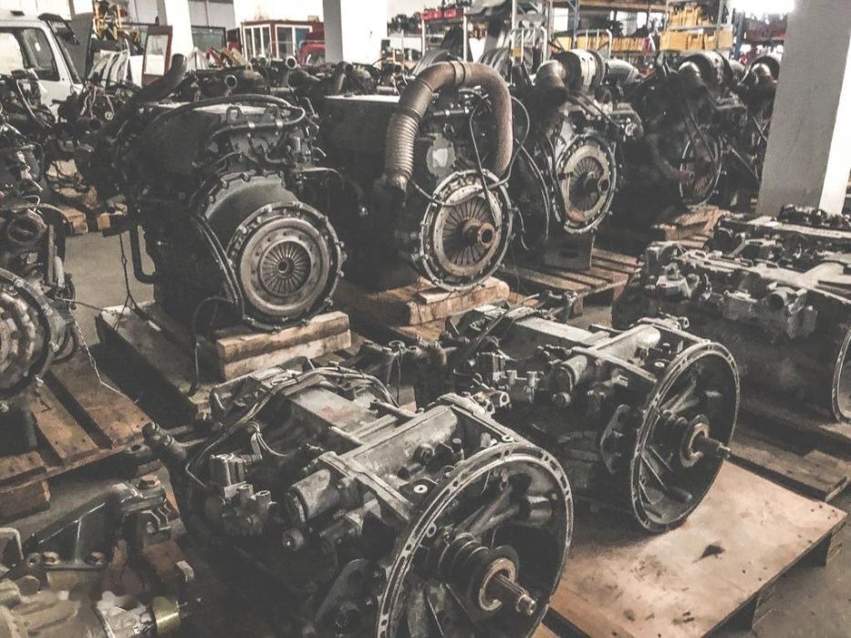 Motor Mercedes Actros / Axor din dezmembrari V6 , V8 , 6 Linie - محرك - شاحنة: صورة 1 Motor Mercedes Actros / Axor din dezmembrari V6 , V8 , 6 Linie - محرك - شاحنة: صورة 1