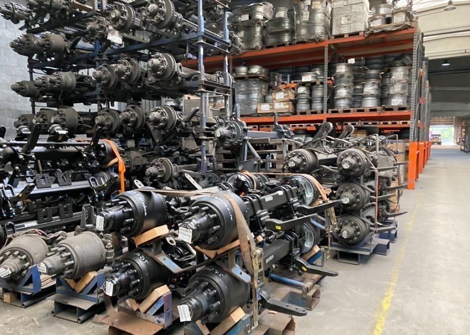 SAF SMB, BPW, ROR Schmitz Cargobull Schwarzmüller - المحور و قطع الغيار - عربة مقطورة: صورة 3 SAF SMB, BPW, ROR Schmitz Cargobull Schwarzmüller - المحور و قطع الغيار - عربة مقطورة: صورة 3