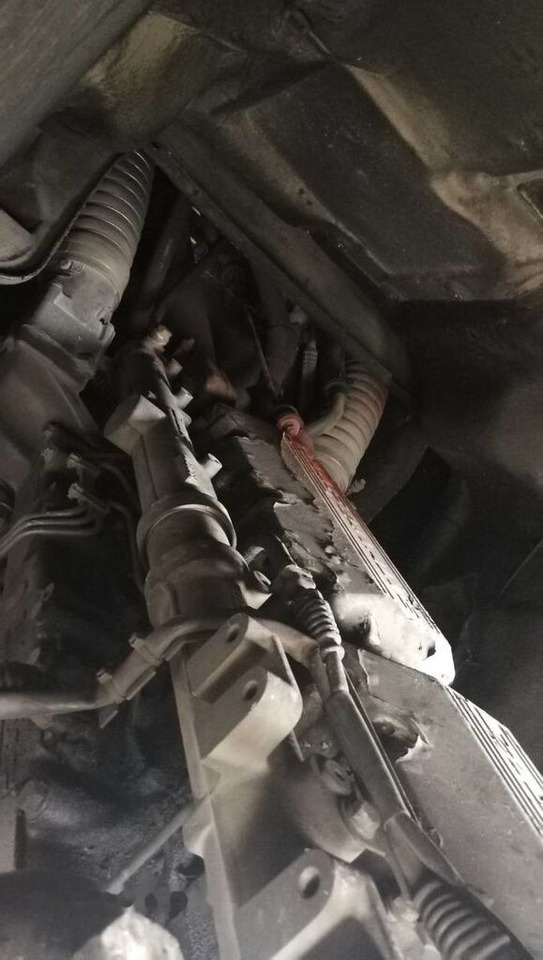 DAF XE315C 430 E3 DAF XF 95 - محرك - شاحنة: صورة 3 DAF XE315C 430 E3 DAF XF 95 - محرك - شاحنة: صورة 3