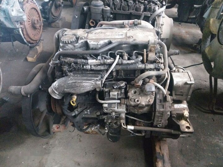 IVECO F4AE0481C IVECO EUROCARGO F4AE0481C truck - محرك - شاحنة: صورة 1 IVECO F4AE0481C IVECO EUROCARGO F4AE0481C truck - محرك - شاحنة: صورة 1