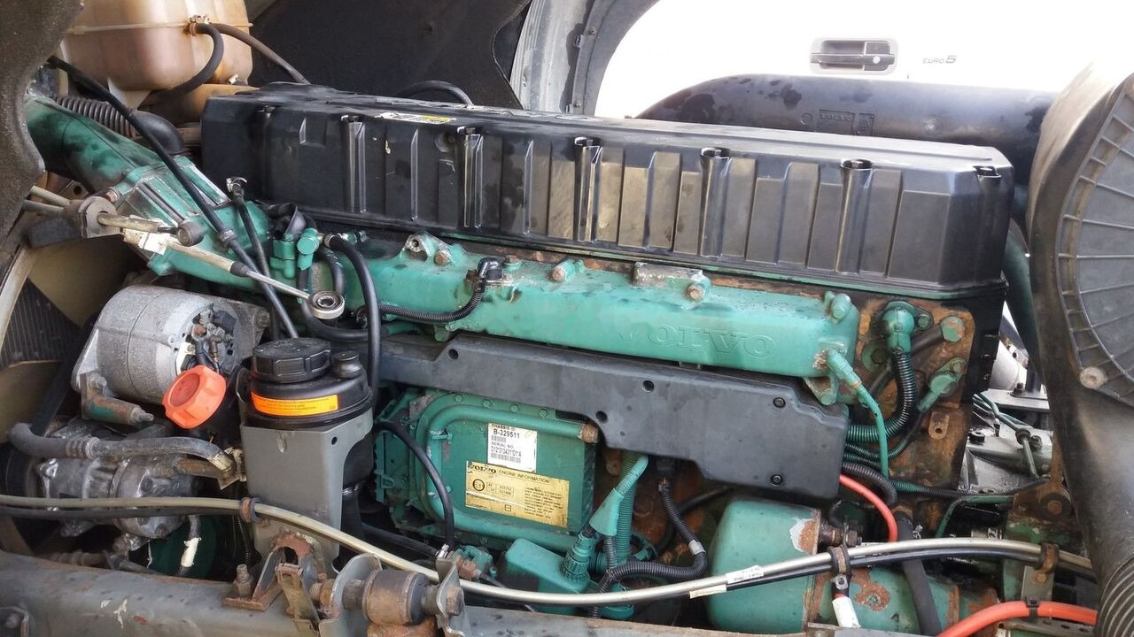 Volvo D12D 460   Volvo FH 12 - محرك - شاحنة: صورة 1 Volvo D12D 460   Volvo FH 12 - محرك - شاحنة: صورة 1