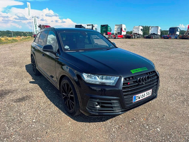 Audi SQ7 Black Edition. panoramo sun roof. . oil heater. head up display. 21" alu weels. night vision. B&O sound system. - سيارة دفع رباعي: صورة 5 Audi SQ7 Black Edition. panoramo sun roof. . oil heater. head up display. 21" alu weels. night vision. B&O sound system. - سيارة دفع رباعي: صورة 5