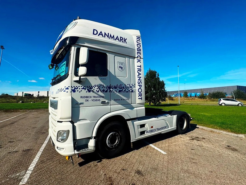 DAF XF 530 god tractor unit - وحدة جر: صورة 4 DAF XF 530 god tractor unit - وحدة جر: صورة 4