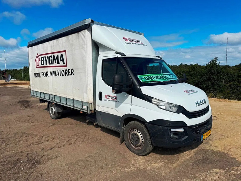 Iveco 35S18 3,0 TDI Aut. Gear. Euro 6. webasto night heater - شاحنة ستارة جانبية: صورة 2 Iveco 35S18 3,0 TDI Aut. Gear. Euro 6. webasto night heater - شاحنة ستارة جانبية: صورة 2