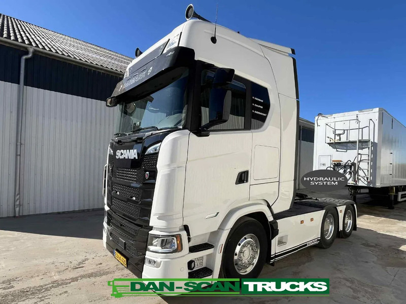 Scania 560S Super NGS SUPER .Air / Air suspension. hydr. system. - وحدة جر: صورة 1 Scania 560S Super NGS SUPER .Air / Air suspension. hydr. system. - وحدة جر: صورة 1