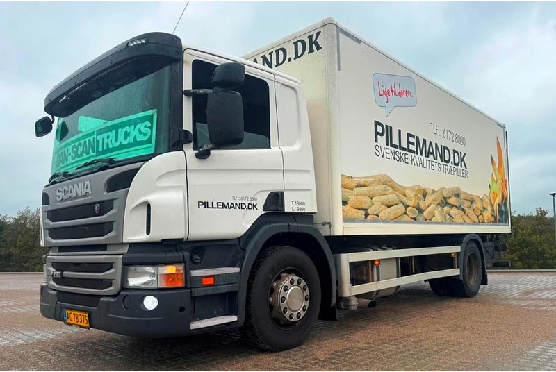 Scania P230 inkl. lift with remote control. - شاحنة مقفلة: صورة 1 Scania P230 inkl. lift with remote control. - شاحنة مقفلة: صورة 1