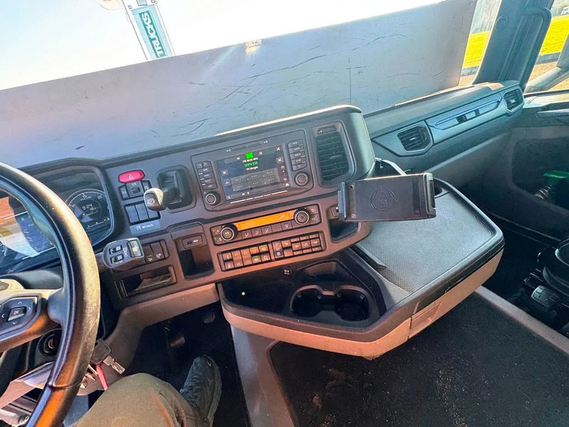 وحدة جر Scania R560 NGS 6x2*4 Rear steering.: صورة 16