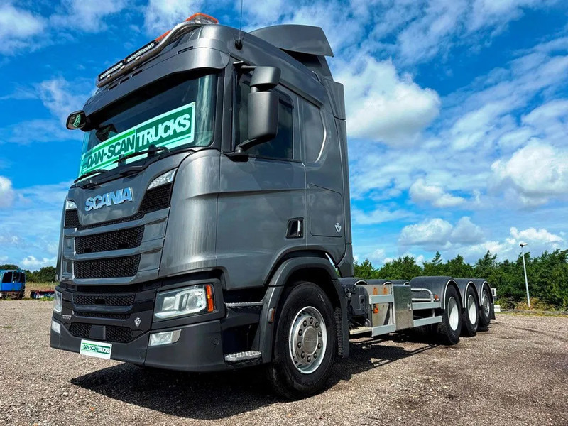 Scania R650 V8 NGS Steel / Air suspension. 4550mm weelbase. - شاحنة هيكل كابينة: صورة 1 Scania R650 V8 NGS Steel / Air suspension. 4550mm weelbase. - شاحنة هيكل كابينة: صورة 1