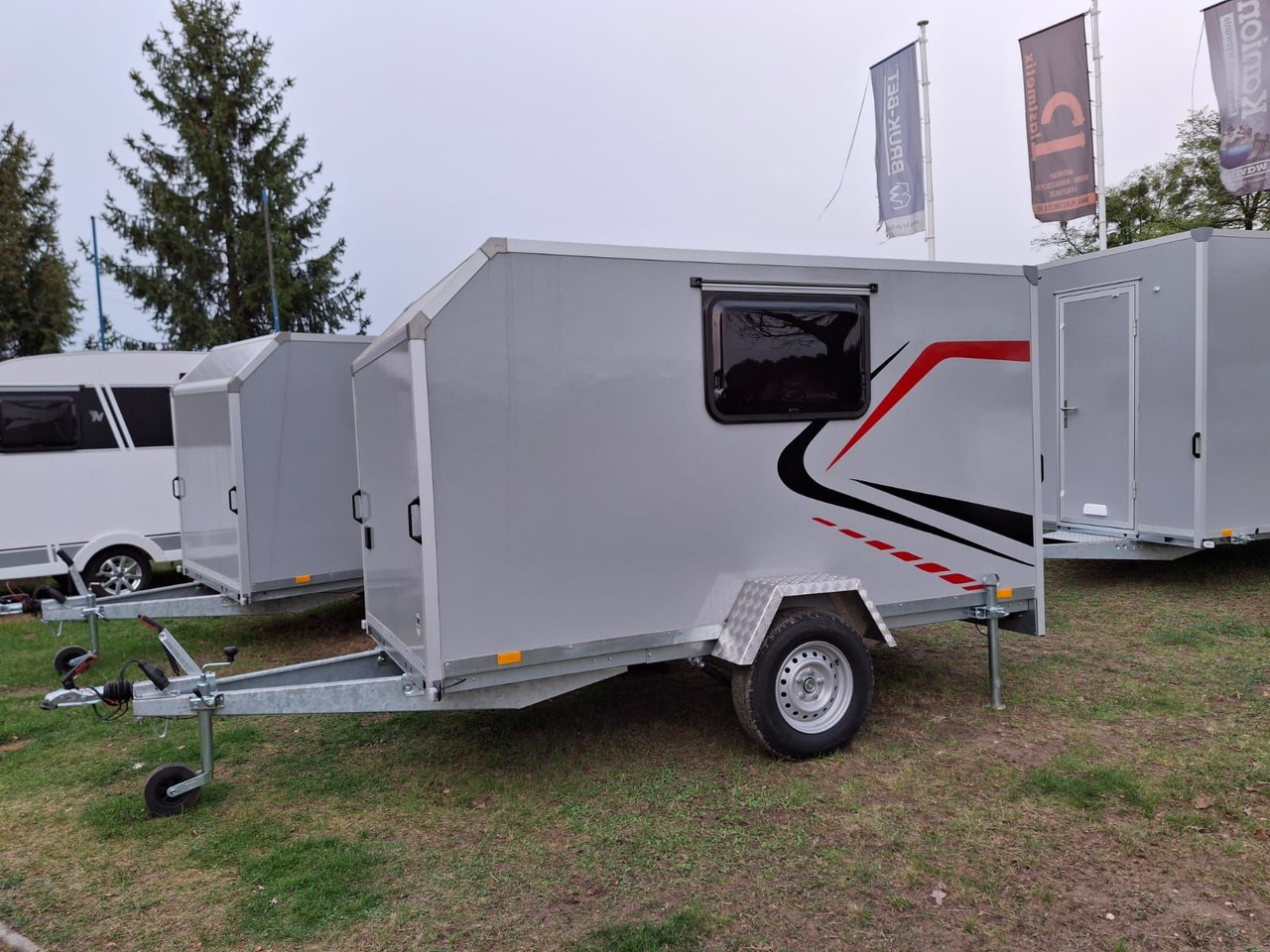 MiniCamp mini przyczepa kempingowa wyprawowa Everest Niewiadów - كرفان سحب: صورة 1 MiniCamp mini przyczepa kempingowa wyprawowa Everest Niewiadów - كرفان سحب: صورة 1