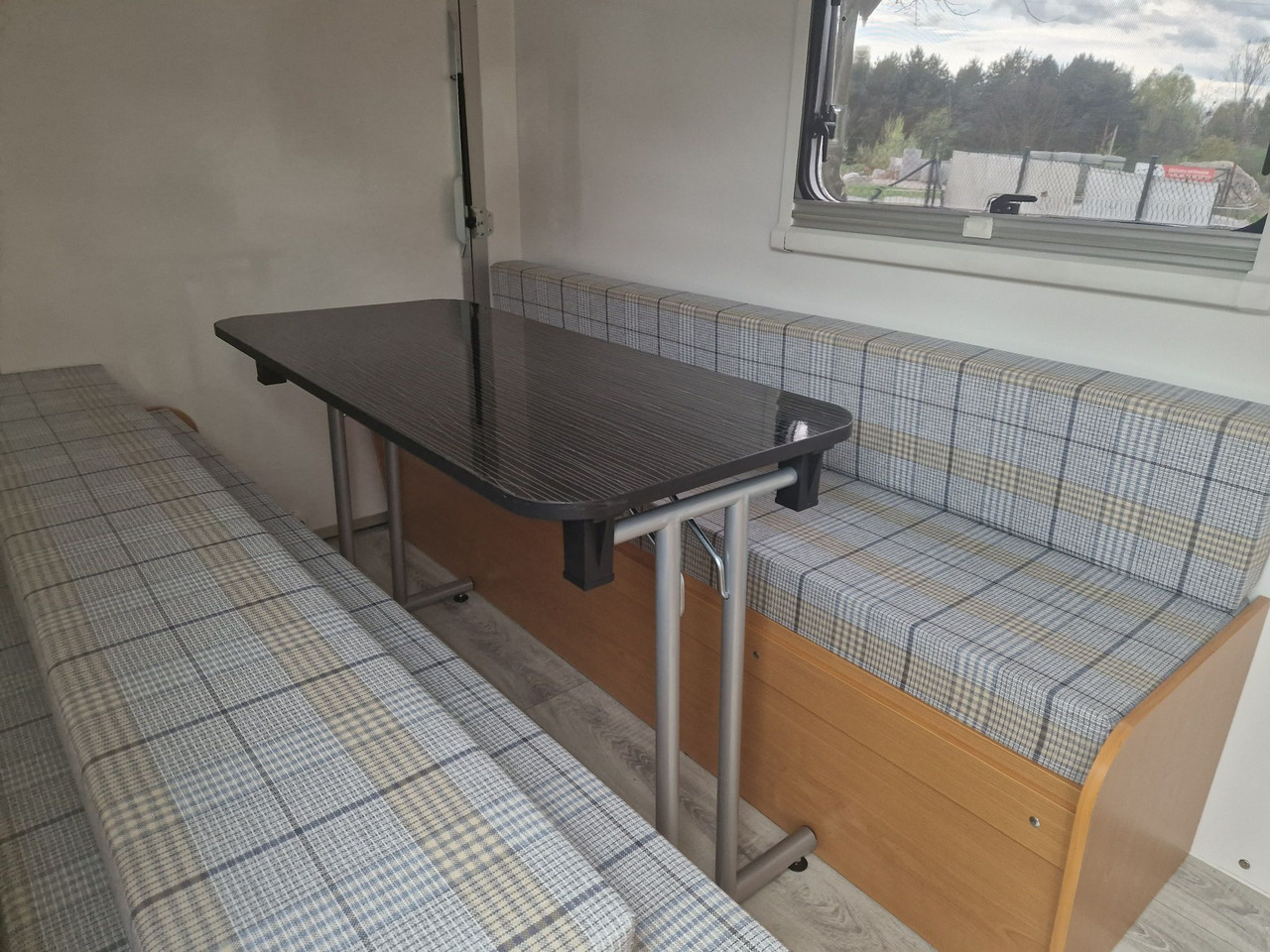 MiniCamp mini przyczepa kempingowa wyprawowa Everest Niewiadów - كرفان سحب: صورة 5 MiniCamp mini przyczepa kempingowa wyprawowa Everest Niewiadów - كرفان سحب: صورة 5