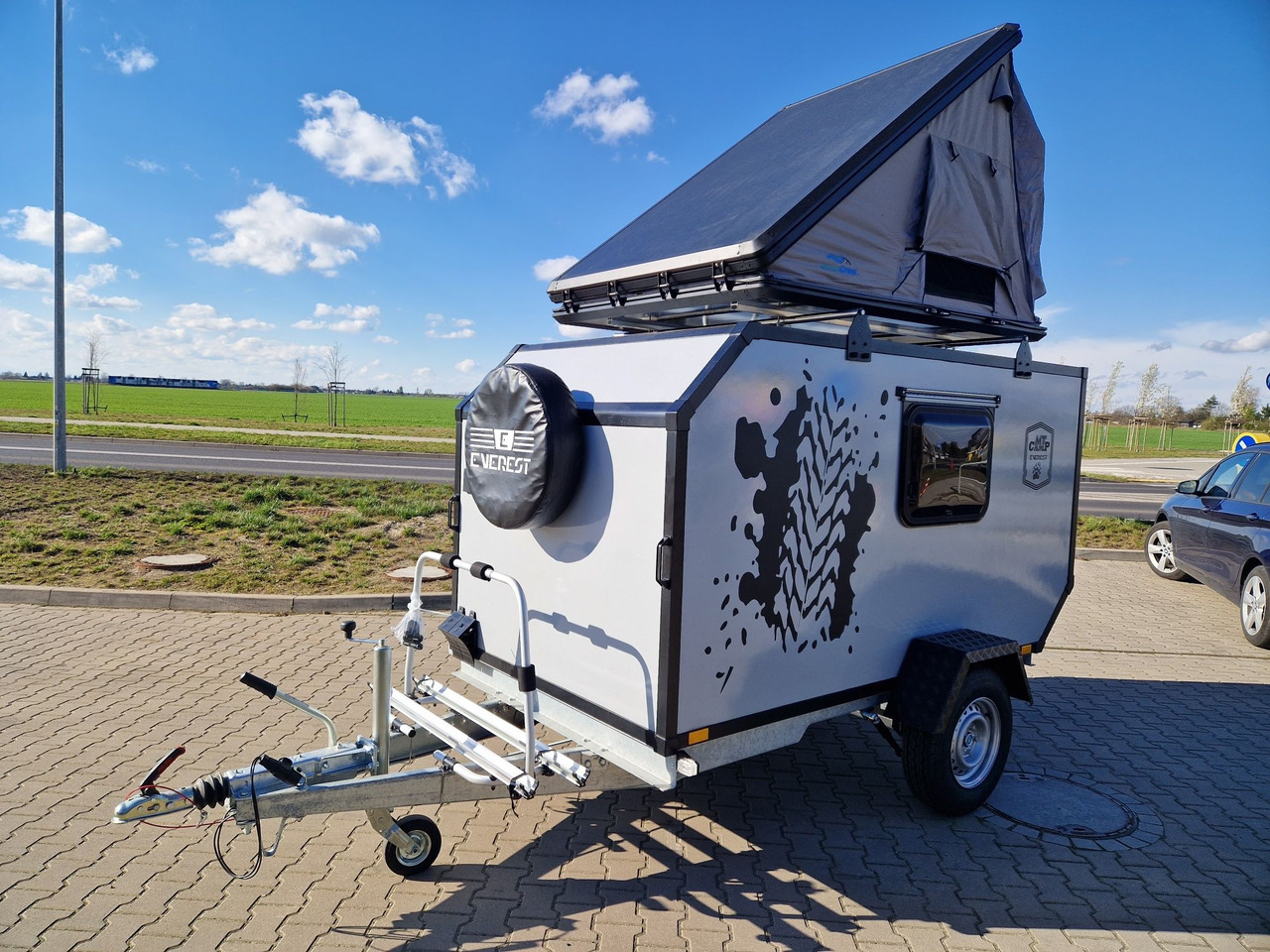 NOWA Przyczepa Wyprawowa Turystyczna Off-ROAD Everest MT-CAMP 2025 - كرفان سحب: صورة 1 NOWA Przyczepa Wyprawowa Turystyczna Off-ROAD Everest MT-CAMP 2025 - كرفان سحب: صورة 1