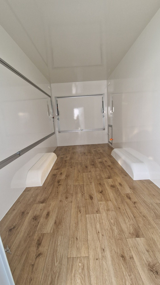 Przyczepa Gastronomiczna Handlowa FoodTruck - مقطورة بيع ( الأغذية): صورة 5 Przyczepa Gastronomiczna Handlowa FoodTruck - مقطورة بيع ( الأغذية): صورة 5