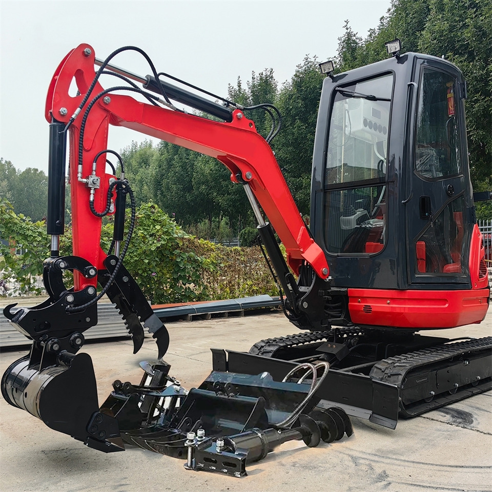 LEZUM Mini Excavator CE Certification Kubota Engine(Factory Outlet) Mini Pelle Minibagger Minikoparka Miniexcavadora - حفارة مُصَّغرة: صورة 3 LEZUM Mini Excavator CE Certification Kubota Engine(Factory Outlet) Mini Pelle Minibagger Minikoparka Miniexcavadora - حفارة مُصَّغرة: صورة 3