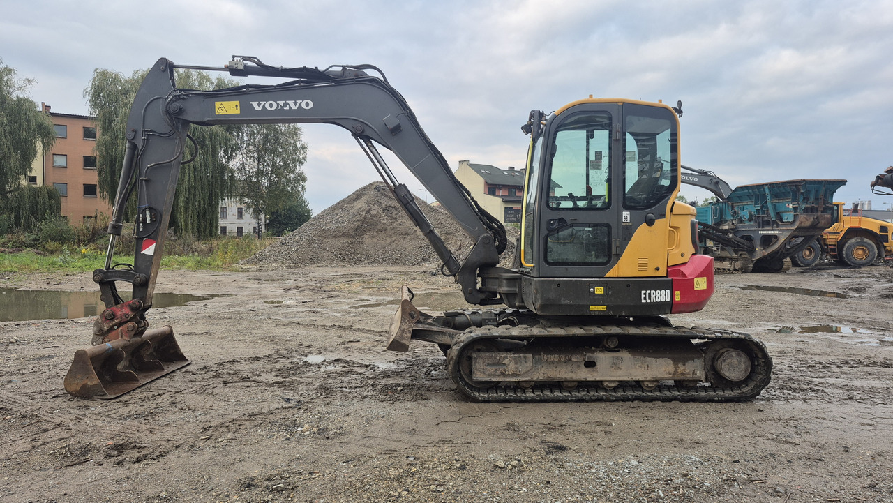 VOLVO ECR88D - حفار زحاف: صورة 1 VOLVO ECR88D - حفار زحاف: صورة 1
